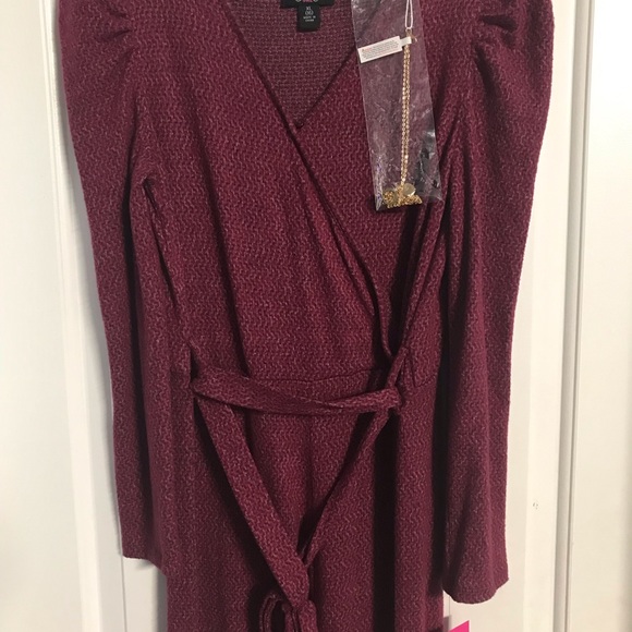 🆕JCPenney By& Bygirl's long-sleeved jumper adjustableto allbody types size XL16 - Picture 12 of 17